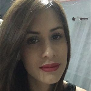 Meet your Posher, Ericka