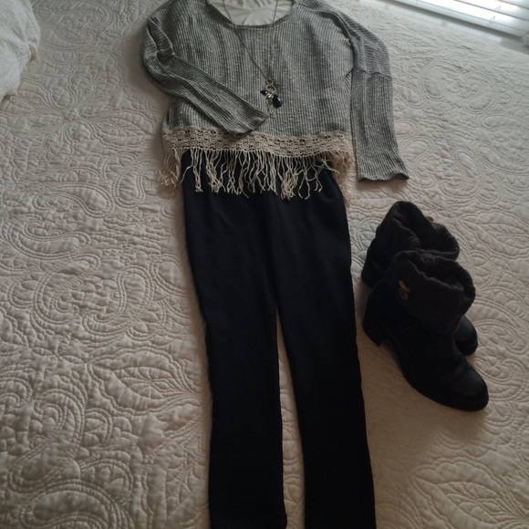 Trendy Sweater - Picture 1 of 3