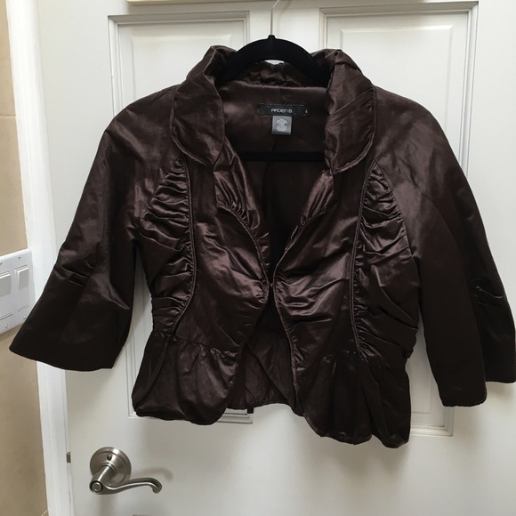 Arden B cropped jacket