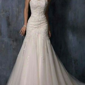 Maggie sottero wedding dress