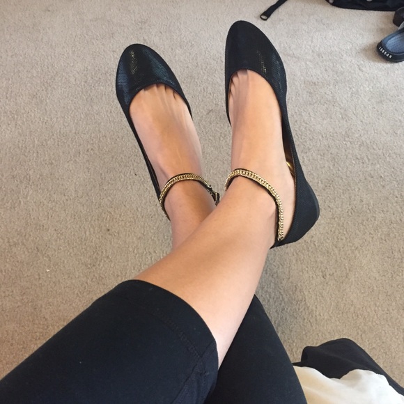 Re-Posh Steve Madden Flats