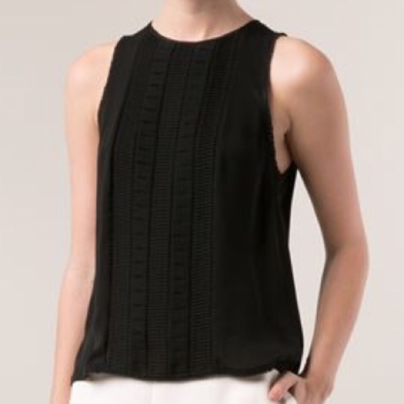 Gorgeous silk Alice + Olivia top!