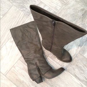 Grayish brown boots