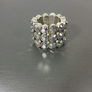 Silver Crystal stretch ring