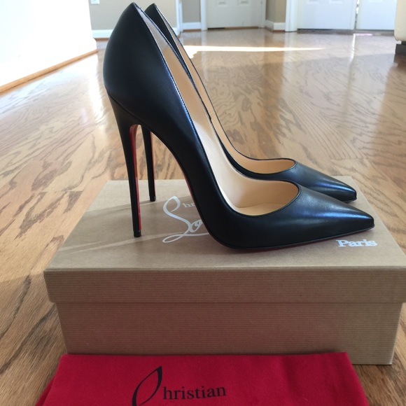 😊SOLD😊CHRISTIAN LOUBOUTIN Leather 40 - Picture 2 of 4