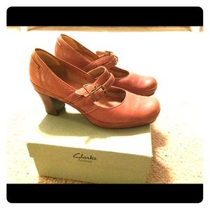 Clarke camel colored wedge heels