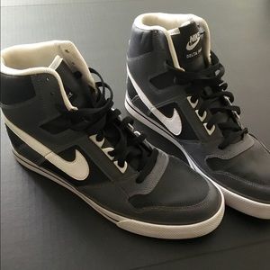 Black & Grey Nike's