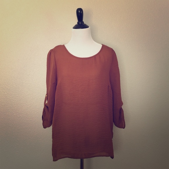 🚫sold Bronze hi lo blouse🚫