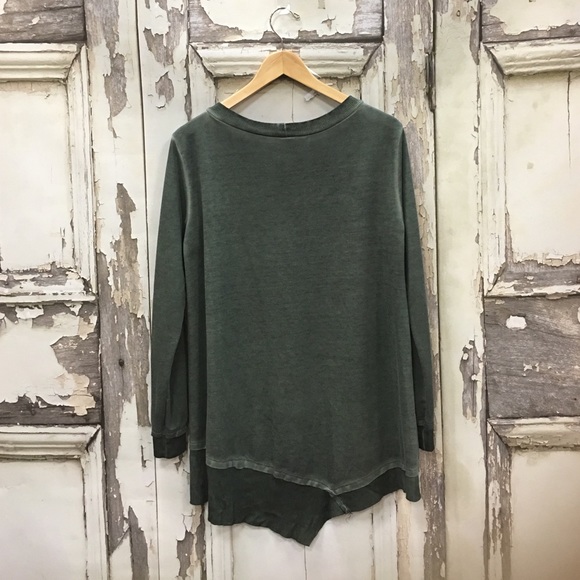 💕💕HP 2-13 💕💕 Wildest Dreams Tunic - Picture 3 of 3