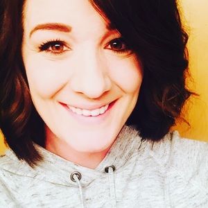 Meet your Posher, Jana