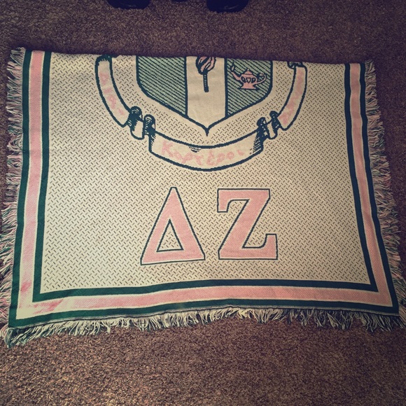 Other - Delta Zeta blanket