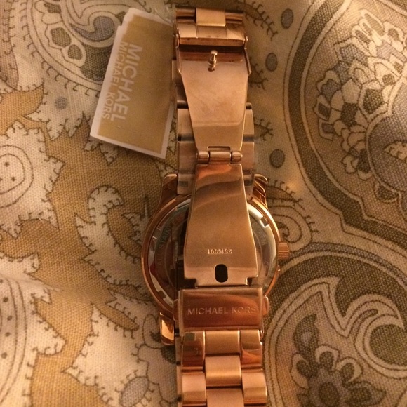 NWT Michael Kors Watch - Picture 3 of 4