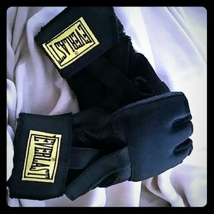Everlast Evergel Gloves