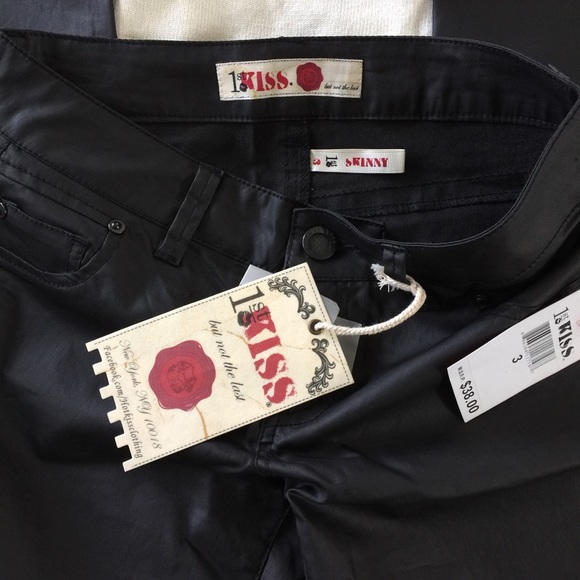 SOLD Hot Kiss coated skinny pants - Picture 3 of 4