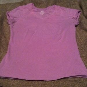 Lilac v-neck shirt 🎽