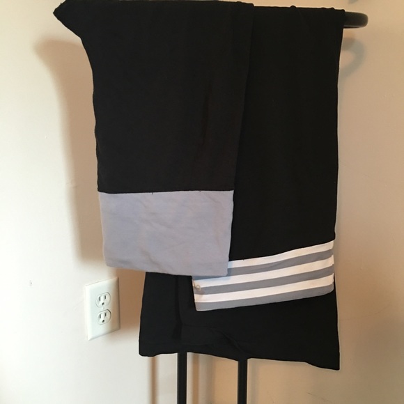 GAPfit Capri and Flare leg workout bundle