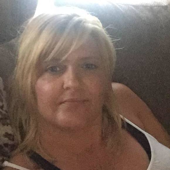 Meet your Posher, Pamela