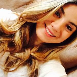 Meet your Posher, Alejandra