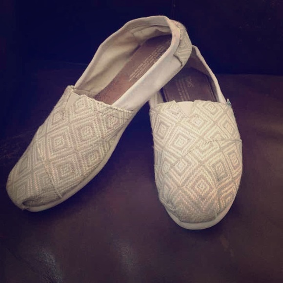 TOMS
