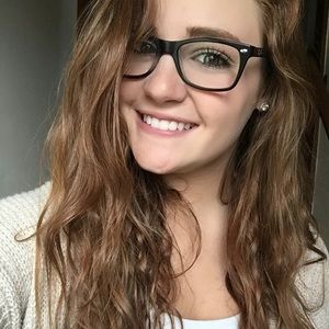 Meet your Posher, Alannah