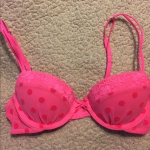 NWOT Gilly Hicks "Push 'em up plunge" bra
