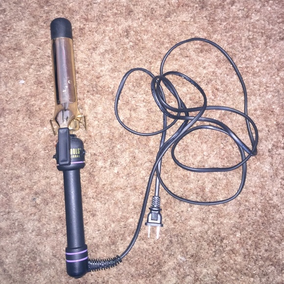 HOT TOOLS CURLING IRON