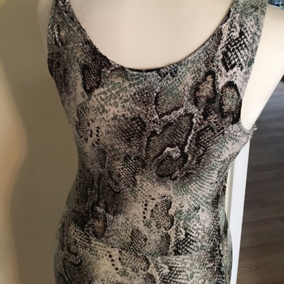 NWOT snake skin pattern dress - Picture 3 of 5