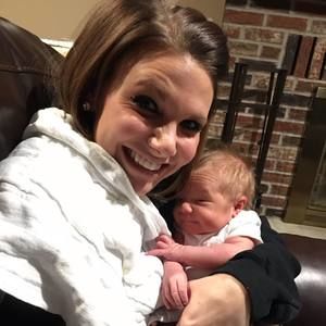 Meet your Posher, Courtney