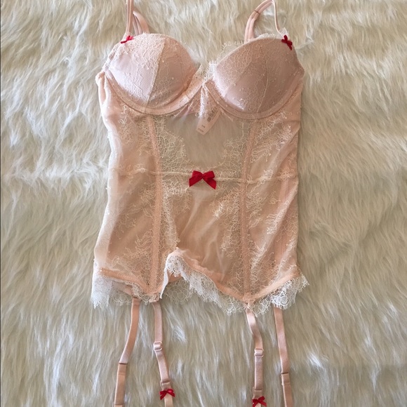 💢SOLD💢{ Valentine's lingerie }
