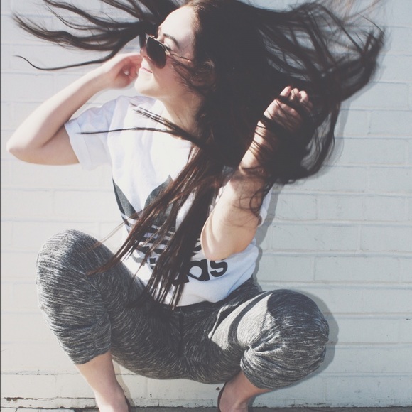 Meet your Posher, Lori - Picture 3 of 4