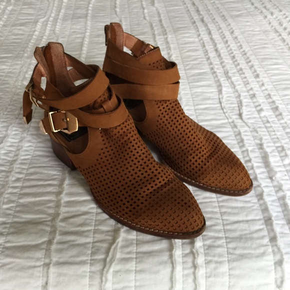 Jeffrey Campbell Shoes - Jeffrey Campbell Everly Boot