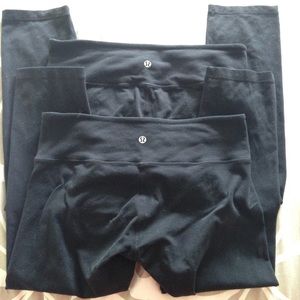 2 pairs of lululemon wunder under crops