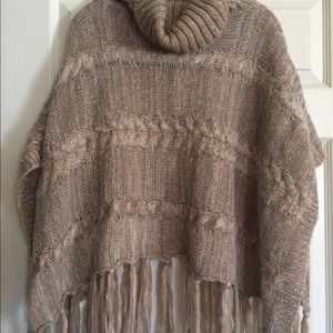 Women's poncho