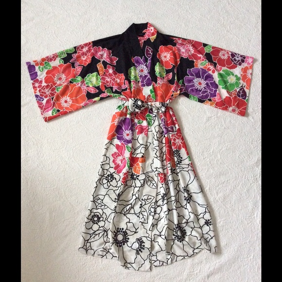 Natori Robe