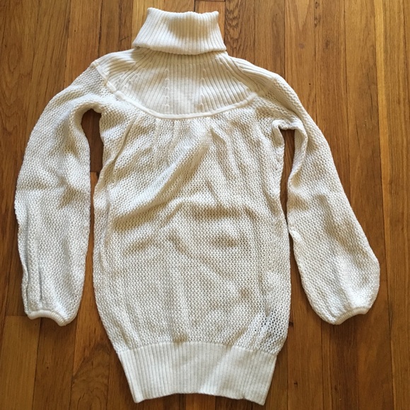 Club Monaco sweater