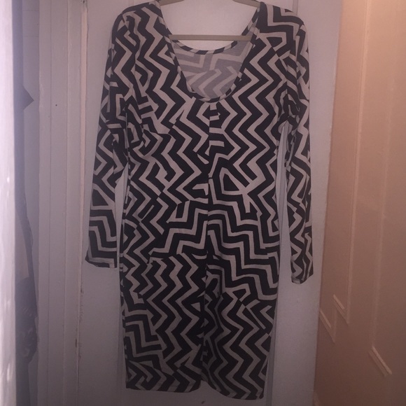 H&M Dress - Picture 2 of 2