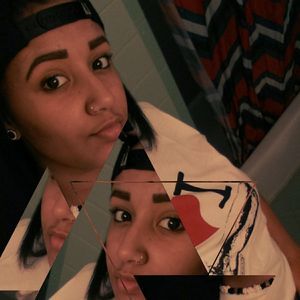 Meet your Posher, Ariana