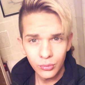 Meet your Posher, Kyle