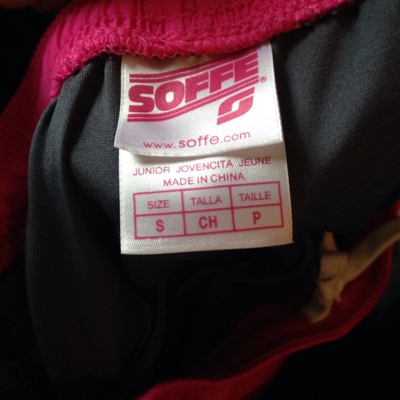 Workout shorts - Picture 3 of 3