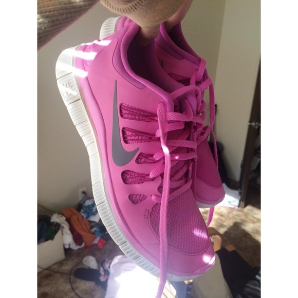 NIKE FREE 5.0