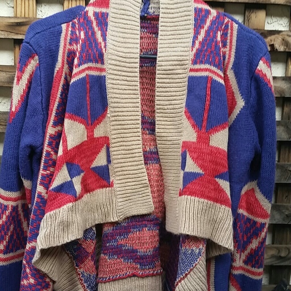 Aztec pattern cardigan - Picture 2 of 3