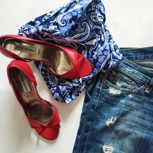 ||LOWEST|| Red heels w/snake trim by Steve Madden