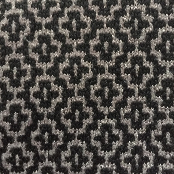 Crop top - Picture 2 of 3