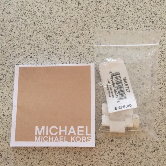 ❌SOLD❌Authentic MK watch - Picture 4 of 4