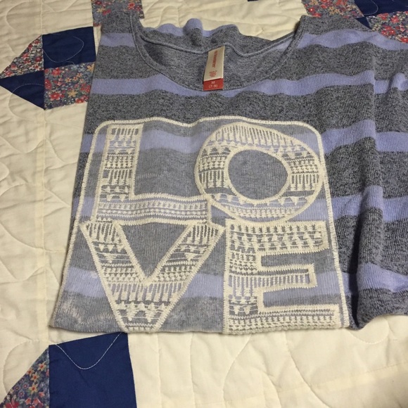 Shirts - Picture 3 of 3