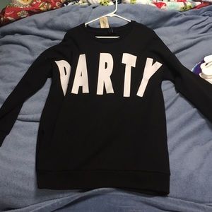 Sweatshirt
