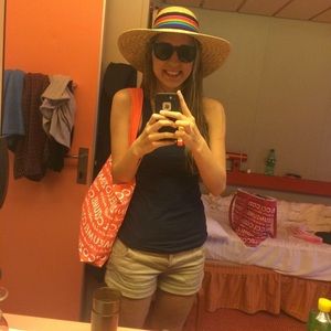 Meet your Posher, Keri