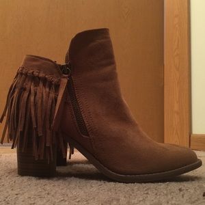 Fringe bootie