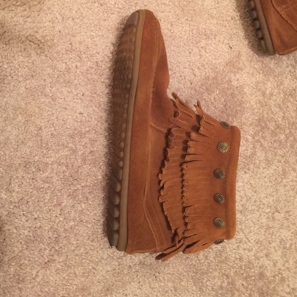 Minnetonka fringe booties