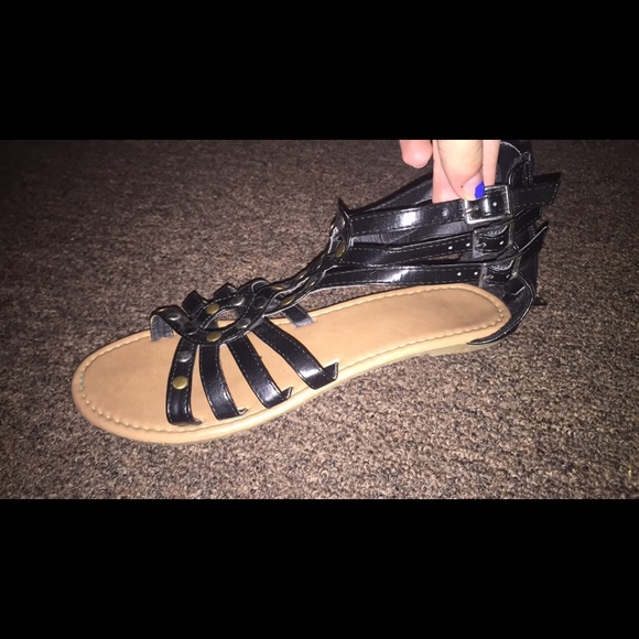 Sandals - Picture 2 of 2